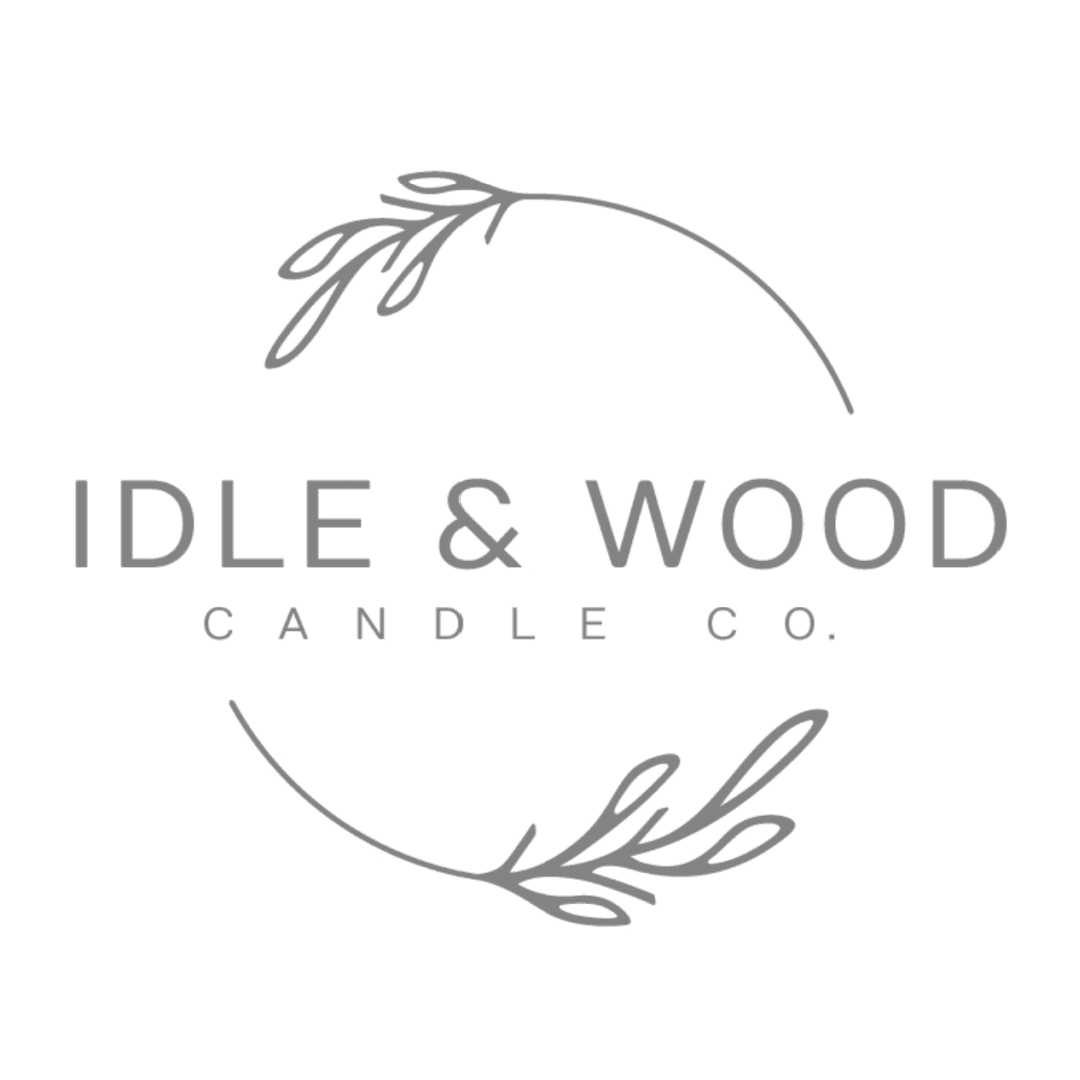 idle and wood greyscale